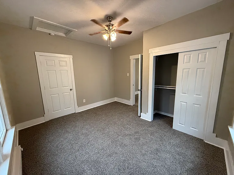 1406 Callahan St — Photo 9