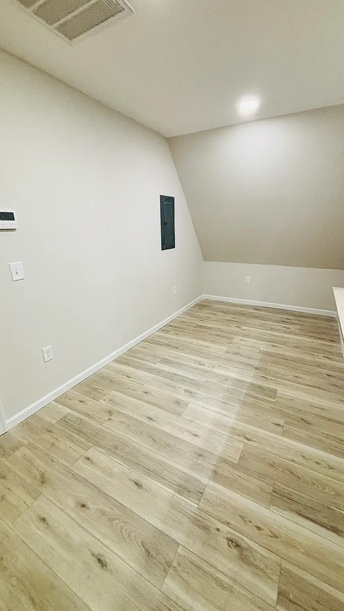 living room - 46 Bridge St