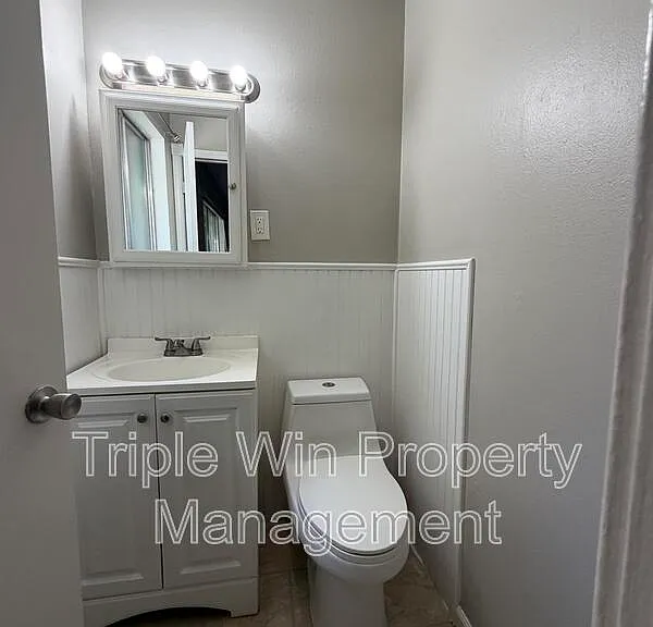 762 Del Marco Dr — Photo 22