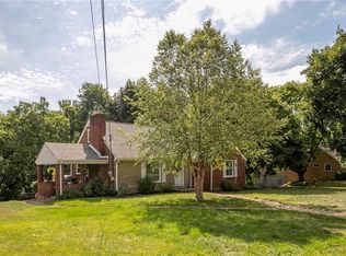 206 Goldsmith Rd, Pittsburgh, PA 15237