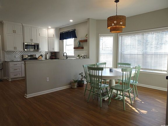 5th image of 618 Live Oak Dr
