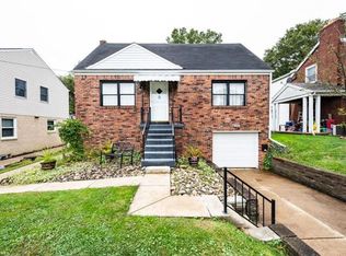 3230 Longwood Dr, Pittsburgh, PA 15227