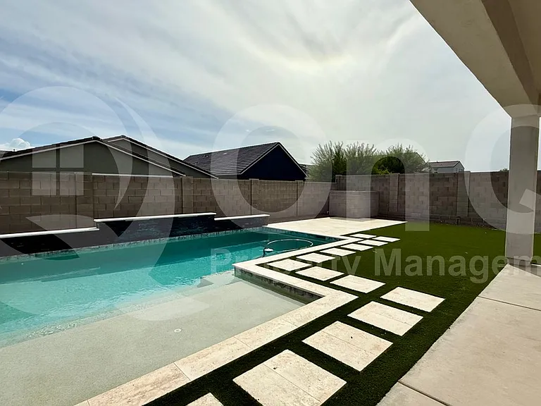 19751 W Turney Ave — Photo 32