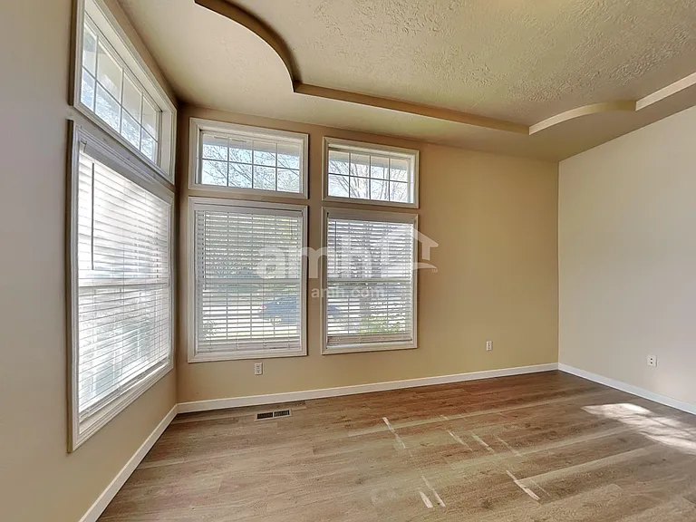 5100 W Ravenscroft St — Photo 14