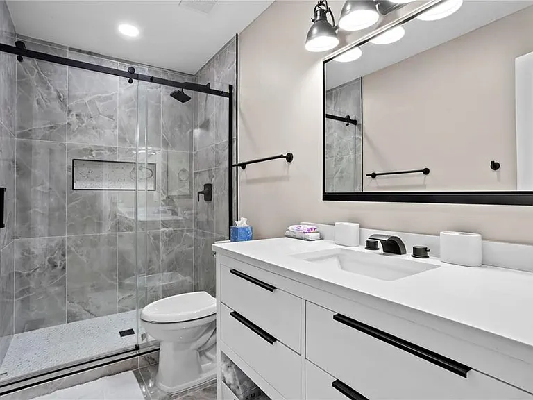 5750 Old Gordon Rd — Photo 26
