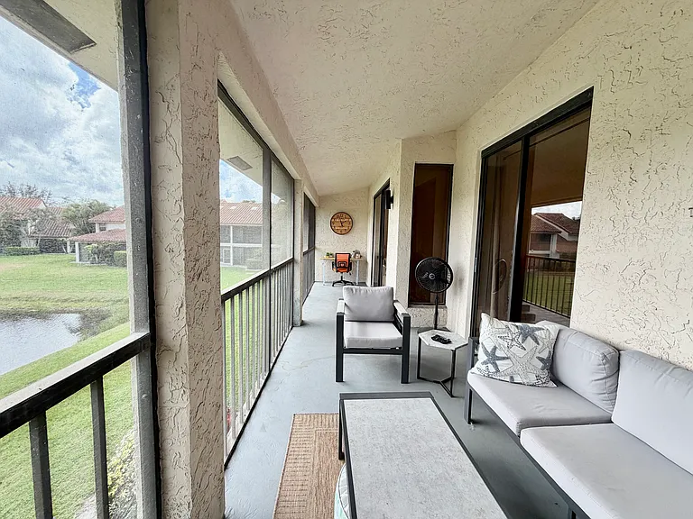 7935 La Mirada Dr — Photo 35