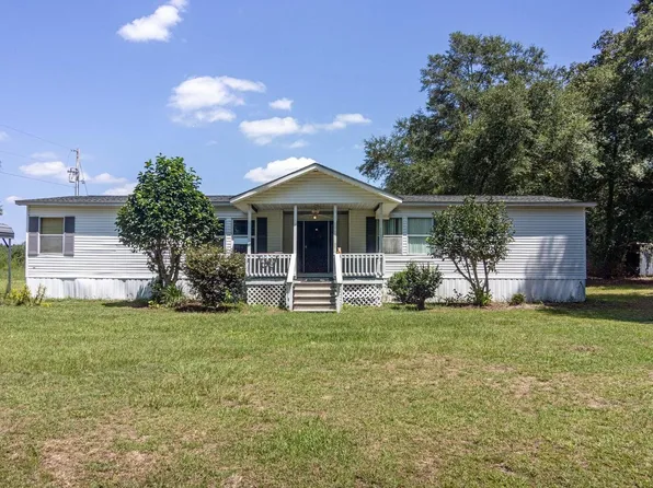 1621 SURREY RACE Road, Ridge Spring, SC 29129