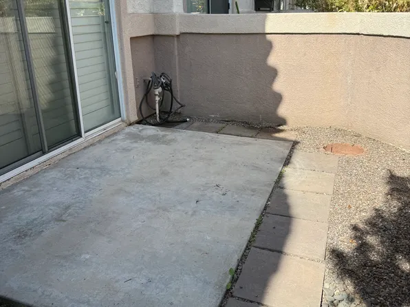 964 N Turner Ave APT 82, Ontario, CA 91764