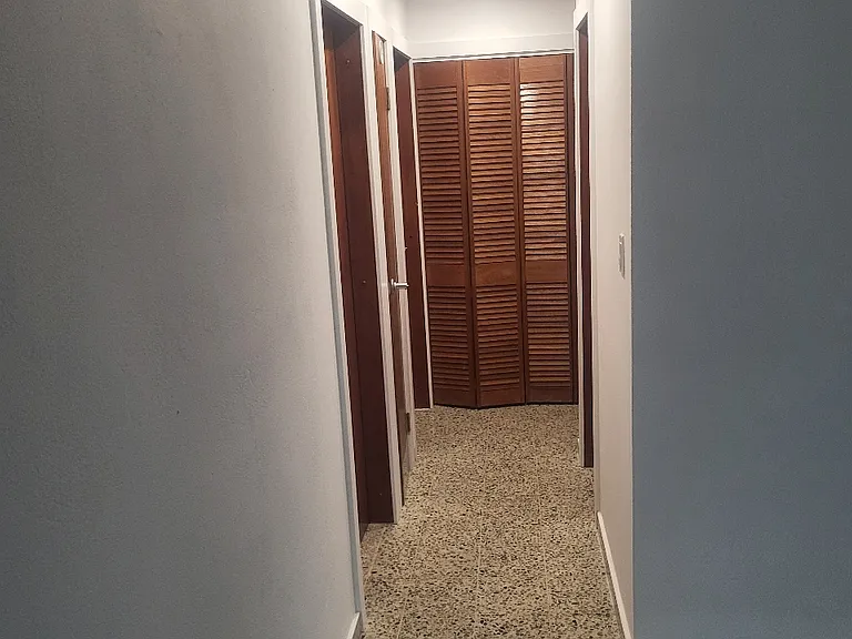 P13 Calle Sirena — Photo 2