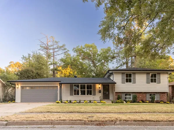 624 S Roselawn Dr, West Memphis, AR 72301