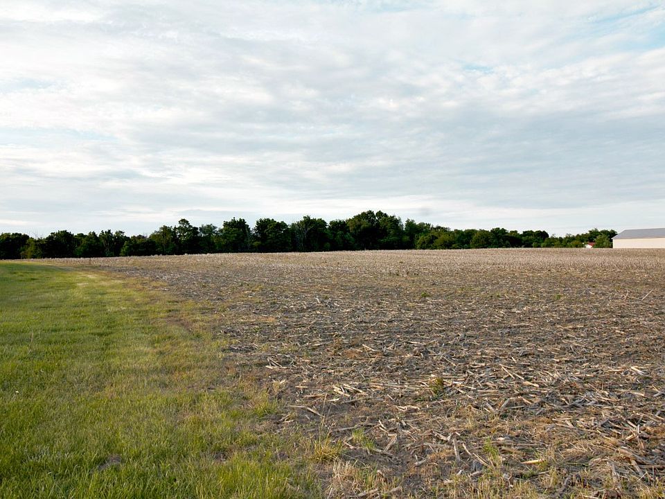 2nd image of E Lisbon Rd