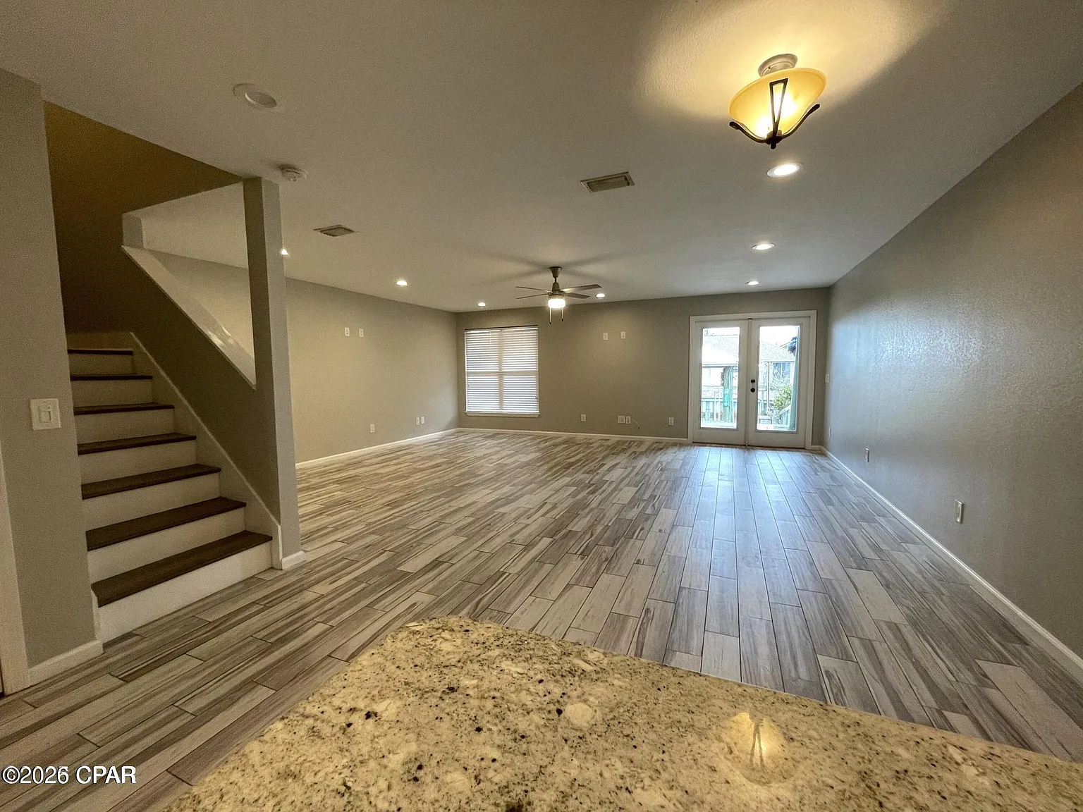 3 bed, 2.5 bath, 1572 sqft, $2,100 — Photo 3