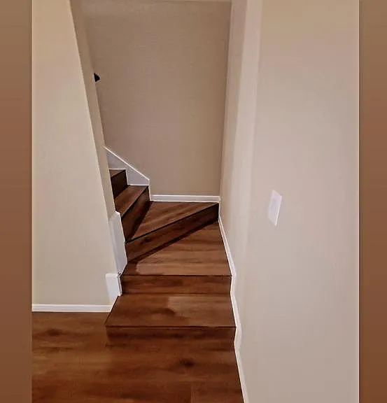 512 Raymond St #B — Photo 13