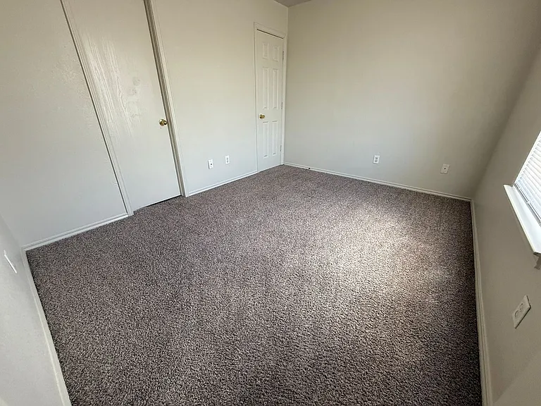 403 Creek — Photo 10