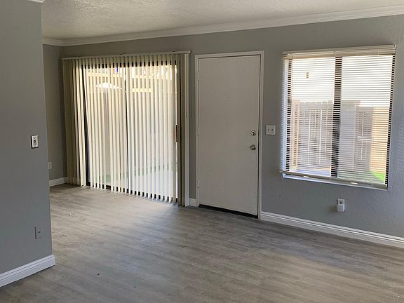 5th image of 9262 Citrus Ave APT A
