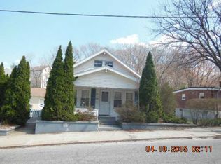 162 Transit St, Woonsocket, RI 02895