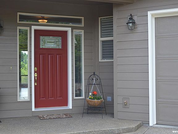 3rd image of 1395 Moonbeam Ct NW