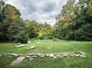 12 Hidden Meadow Ln, New Canaan, CT 06840