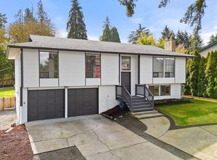 7016 96th St E, Puyallup, WA
