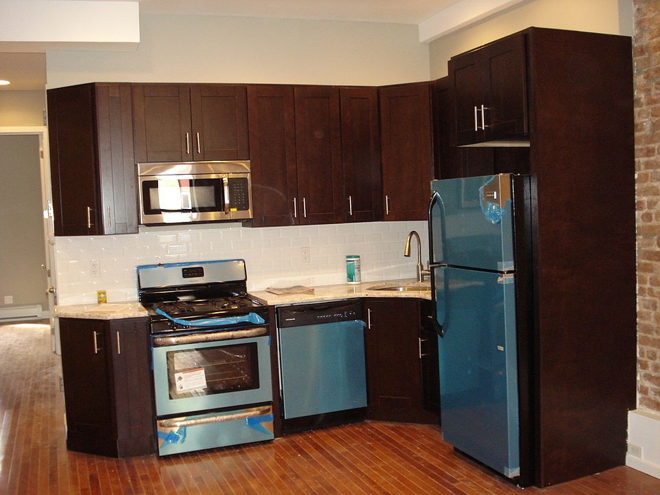 1st image of 430 7th Ave APT 3