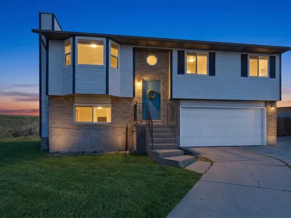 3931 S Maytime Cir, Magna, UT 84044