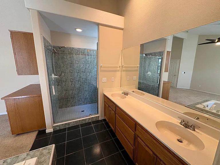 1523 E Monte Vista Ct — Photo 11