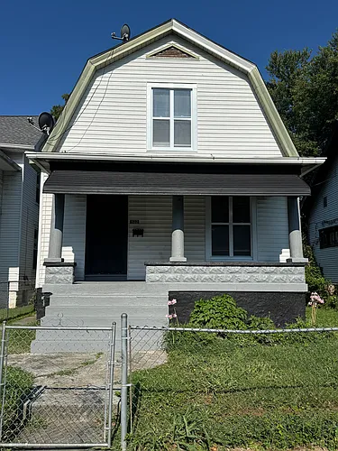 632 S 36th St Photo 1