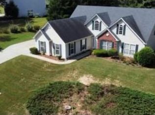 7052 Litany Ct, Flowery Branch, GA 30542