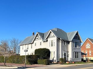 106 Winchester Ave, Moorefield, WV 26836