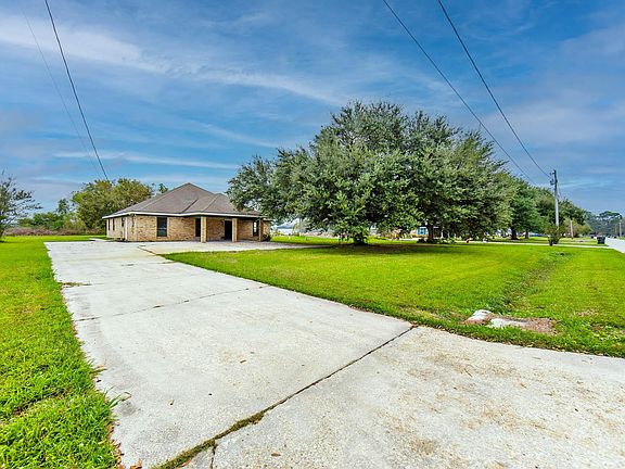 2nd image of 103 Jenna Dr