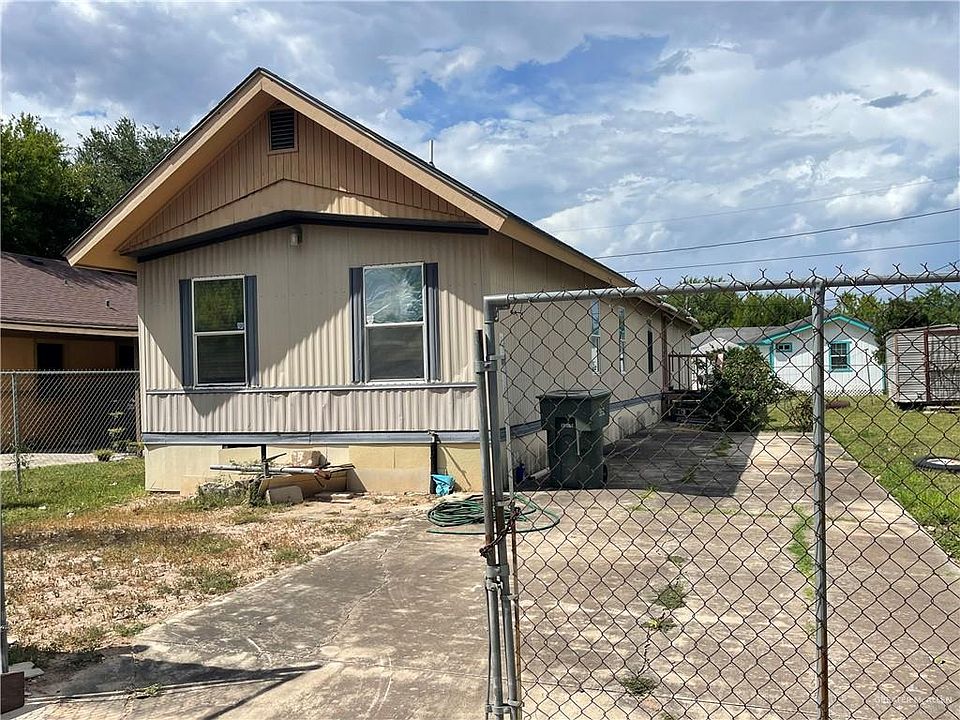 1st image of 1018 E San Juan Cir