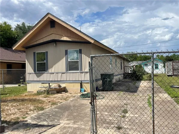 1018 E San Juan Cir, San Juan, TX 78589