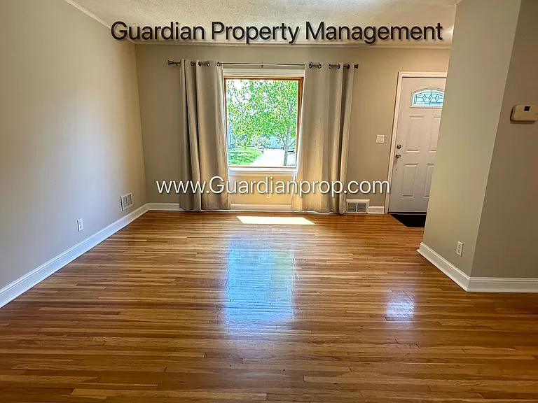 1020 Orkla Dr — Photo 8