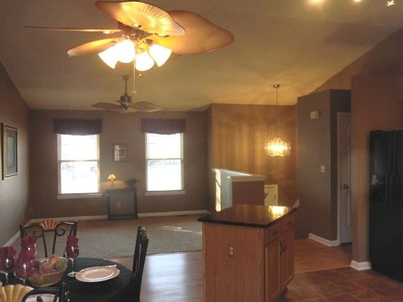 4th image of 7 S Teakwood Ct