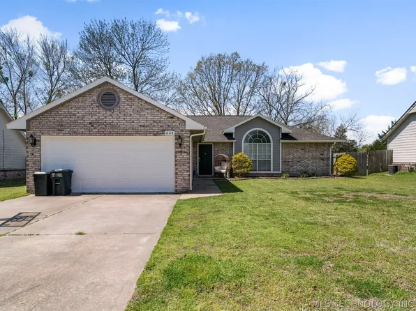 624 N Bixby St, Coweta, OK 74429