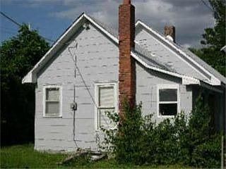 1st image of 2070 Darby Ave