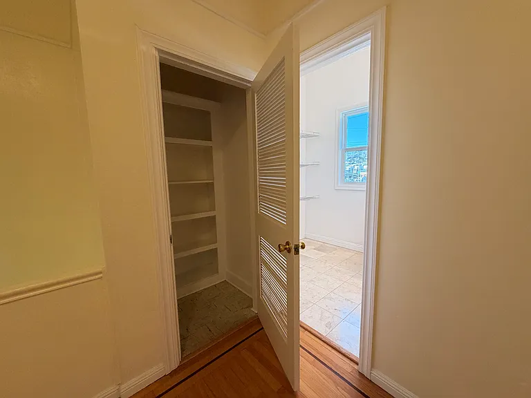 1008 Huron Ave #1008 — Photo 6