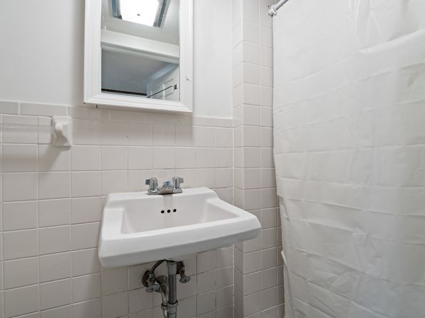 66 Collins Rd, Stonington, CT 06378