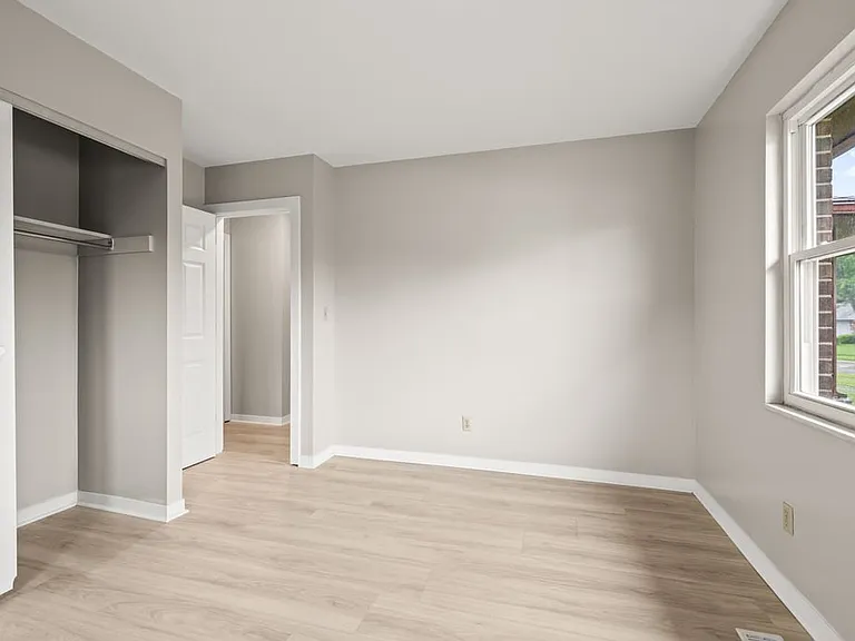 213 Southerly Hills Dr — Photo 21