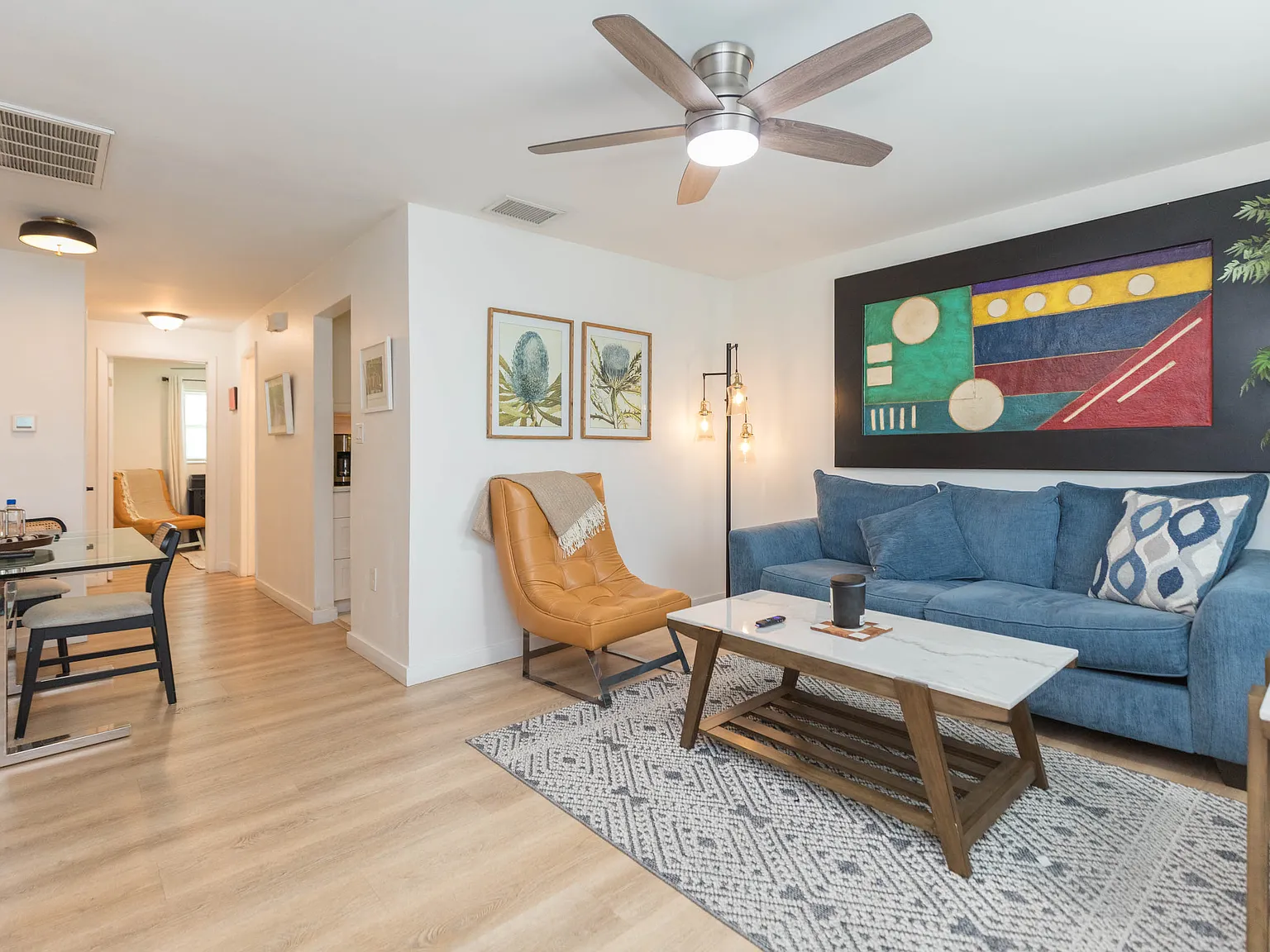 2 bed, 722 sqft, $1,195 — Photo 2