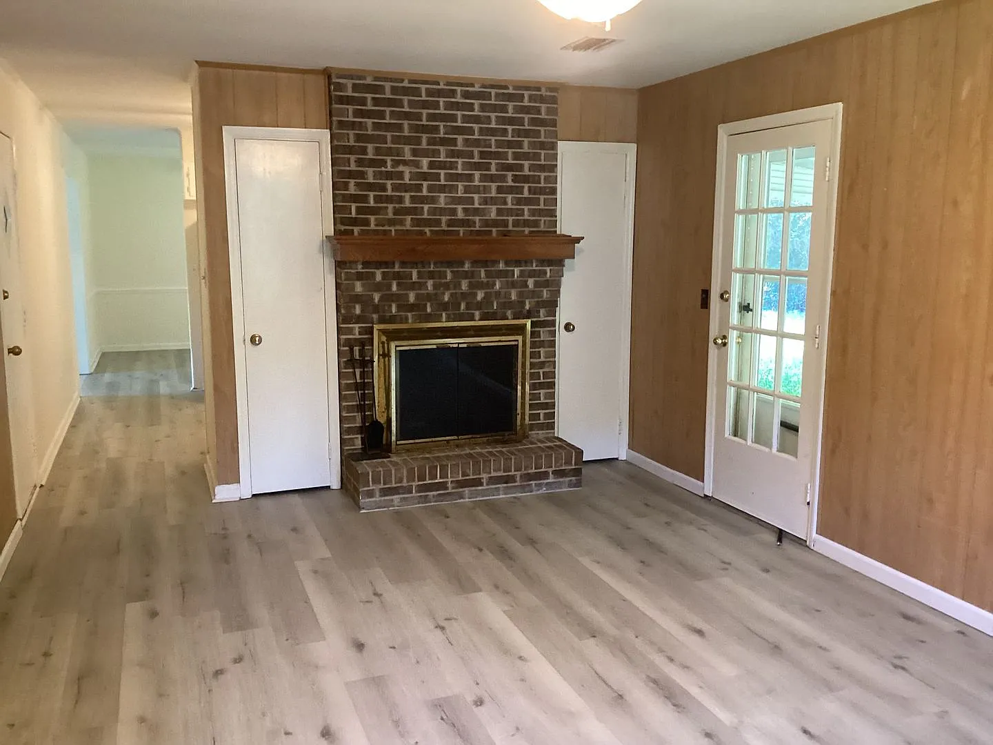 3 bedroom 2 bath in Southside — Photo 4