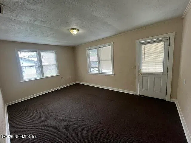 2 bed, 1.0 bath, 768 sqft, $1,400 — Photo 4