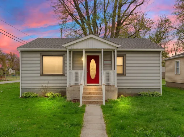 2901 Forest St, Lake Station, IN 46405