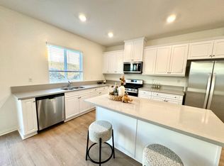 19748 Sunkissed Ridge Dr, Riverside, CA 92507