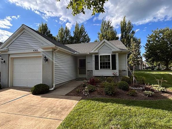 4305 Woodridge Dr