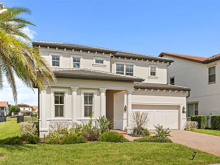 10511 Royal Cypress Way — Photo 2