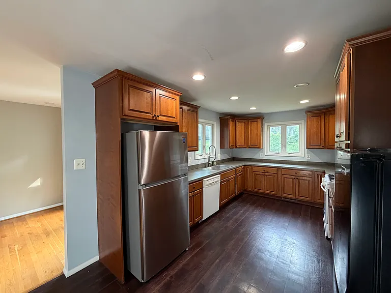 7811 Greeley Blvd — Photo 61