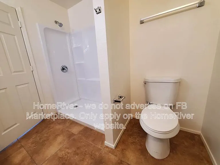 8504 W Jocelyn Ter — Photo 14