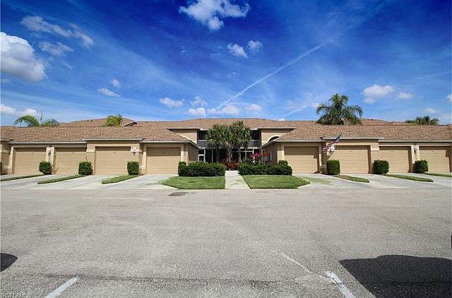 1st image of 26190 Clarkston Dr #101