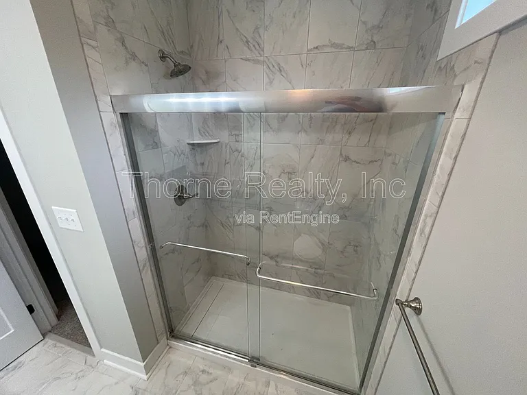 61 B P Ct — Photo 15